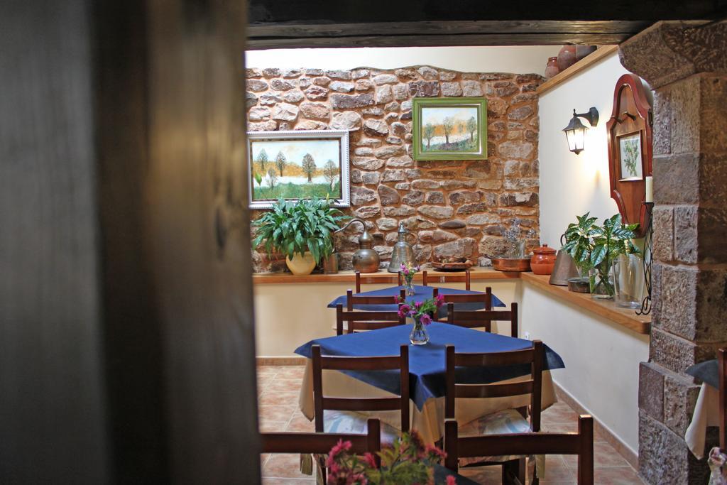 Posada Ormas Luaran gambar