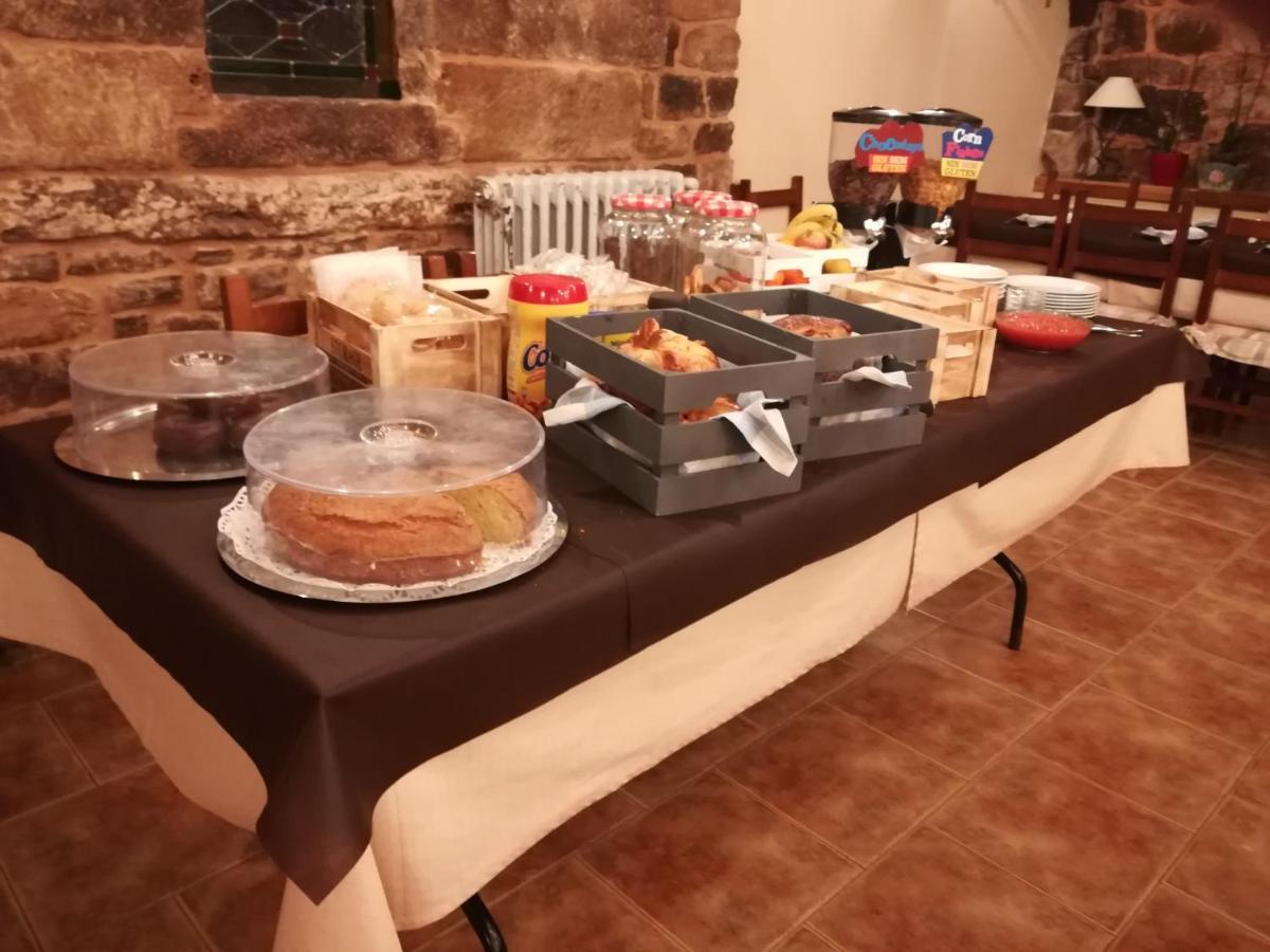 Posada Ormas Luaran gambar